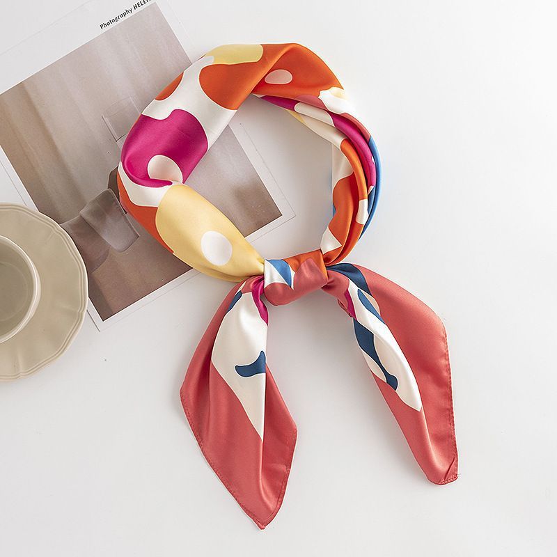 Elegant Silk Scarf Spring Matching Shirt Elegant Silk Scarf Spring Matching Shirt